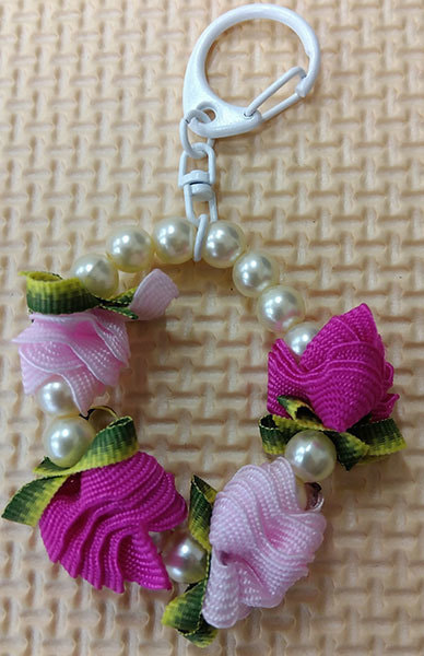 2025年4月の作品「チューリップのチャーム」拡大写真です